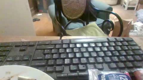 pup_y online show from November 16, 8:11 pm