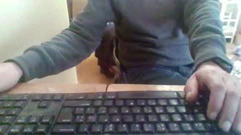 pup_y online show from November 24, 10:16 am