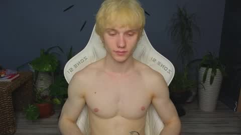 Jesse online show from April 22, 1:45 am