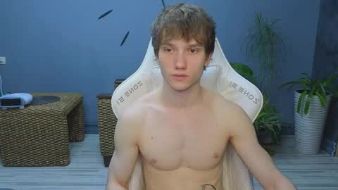 Jesse online show from April 1, 1:51 am