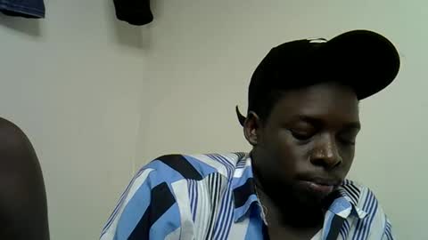 Pureblack  online show from November 28, 10:50 am