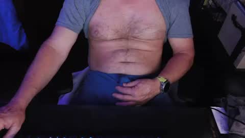 Have fun be nice. Dont record please online show from December 26, 4:14 pm