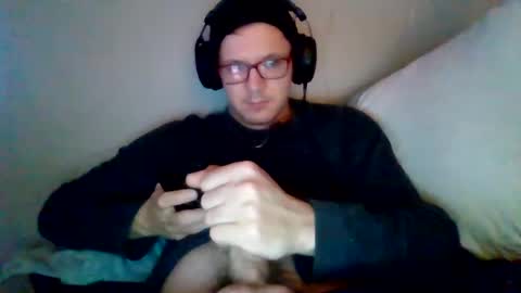 Snapshot of pvghhyt chatting on February 13, 1:15 pm park online show from February 13, 1:15 pm