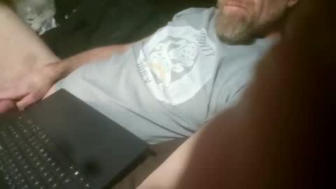 Snapshot of quitecool71 chatting on March 6, 9:25 am quitecool71 online show from March 6, 9:25 am