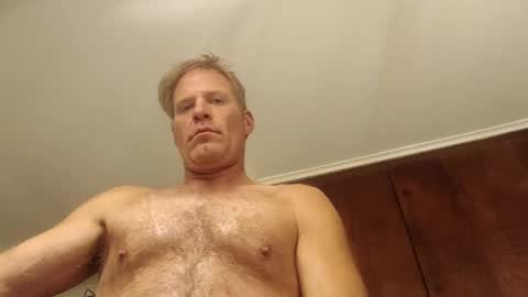 r04233054 online show from November 18, 8:40 am