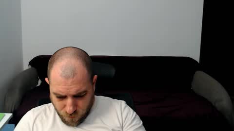 R0bila online show from October 28, 12:24 am