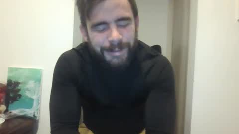 Snapshot of ragnor_vex chatting on February 28, 11:45 pm Ragnor vex online show from February 28, 11:45 pm