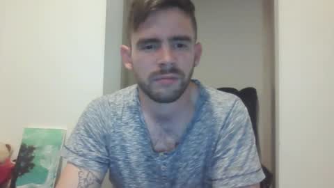 Snapshot of ragnor_vex chatting on December 25, 9:54 pm Ragnor vex online show from December 25, 9:54 pm
