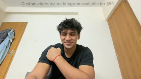 raju_smith online show from April 18, 7:58 pm