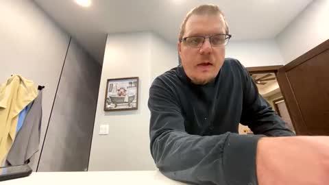 Ralph Roberts online show from February 4, 1:22 am