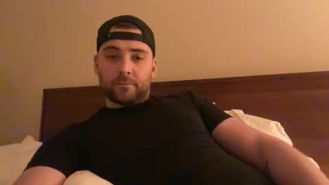 randomdude5950 online show from February 6, 3:58 am