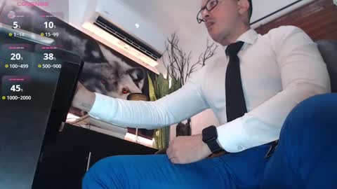 Snapshot of randylukehot chatting on January 6, 7:35 pm randylukehot online show from January 6, 7:35 pm