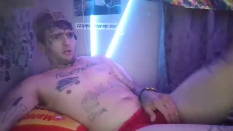 Randy online show from December 21, 1:47 am