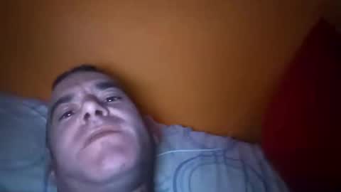 raulillo19842 online show from April 15, 2:55 am