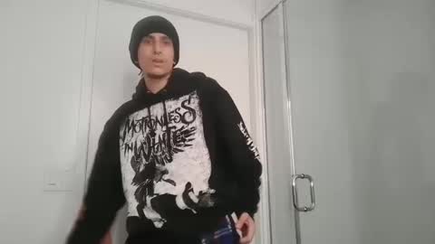 ravenxbat online show from October 7, 4:49 am