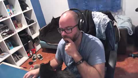 ravingr3d3 online show from October 29, 12:35 am