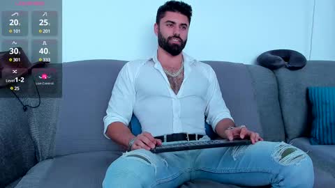 Snapshot of rawadam chatting on March 3, 12:32 pm Adam online show from March 3, 12:32 pm