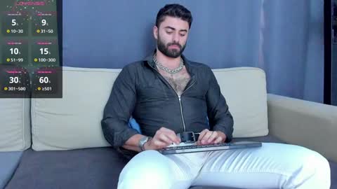 Snapshot of rawadam chatting on December 10, 9:55 am Adam online show from December 10, 9:55 am