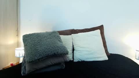 Ray online show from January 15, 1:53 am