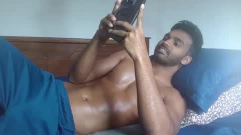 eyan online show from January 17, 5:00 am