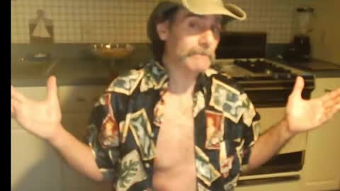Snapshot of raylene4u2 chatting on September 23, 8:57 am Ray online show from September 23, 8:57 am