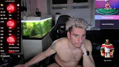 Rayzel White online show from June 8, 1:28 am