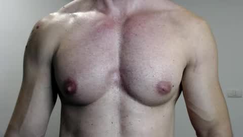 razorramon13 online show from February 9, 5:11 pm