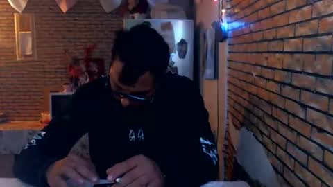 elena online show from May 24, 4:07 am