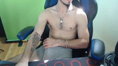 Snapshot of realace9 chatting on October 1, 3:49 pm realace9 online show from October 1, 3:49 pm