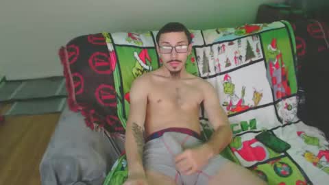 Snapshot of realace9 chatting on December 25, 11:53 pm realace9 online show from December 25, 11:53 pm