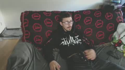 Snapshot of realace9 chatting on December 17, 4:53 pm realace9 online show from December 17, 4:53 pm