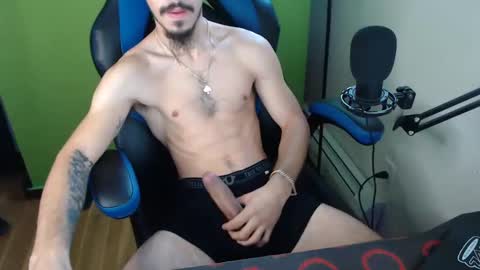 Snapshot of realace9 chatting on September 15, 12:39 pm realace9 online show from September 15, 12:39 pm