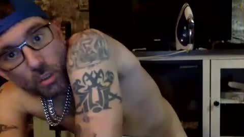 realzilla69 online show from May 10, 8:59 am