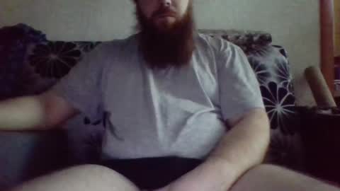 red_bearddd online show from December 22, 5:12 am