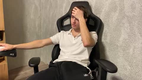 redbullshine online show from October 11, 2:48 am