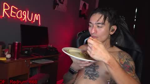 Red online show from November 14, 6:53 pm