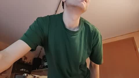 reeds44 online show from February 22, 3:13 pm