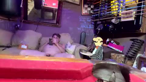 Lee online show from February 3, 2:53 am