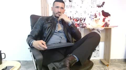   REIKO  online show from October 27, 2:41 pm