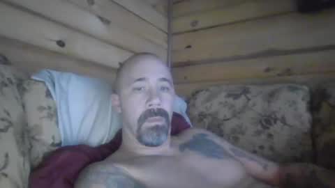 Snapshot of remington543 chatting on January 13, 3:45 am remington543 online show from January 13, 3:45 am