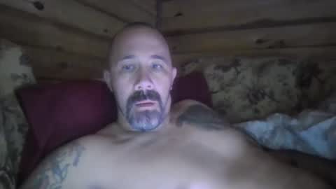 Snapshot of remington543 chatting on January 6, 2:37 am remington543 online show from January 6, 2:37 am