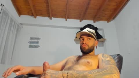 Snapshot of remy_sten chatting on February 26, 2:15 am Rmy Steen online show from February 26, 2:15 am