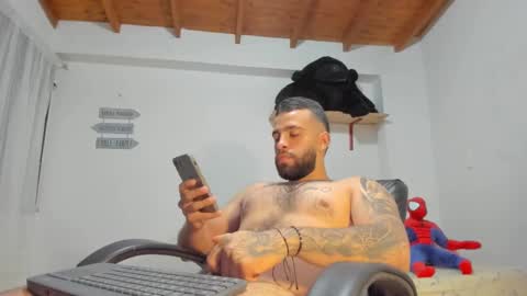 Snapshot of remy_sten chatting on March 3, 12:23 am Rmy Steen online show from March 3, 12:23 am