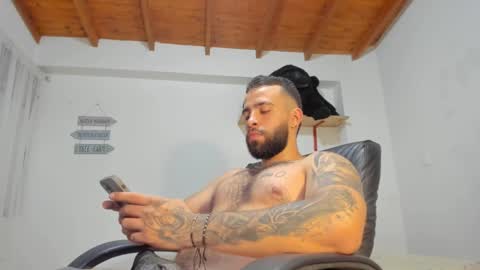 Snapshot of remy_sten chatting on March 11, 8:09 pm Rmy Steen online show from March 11, 8:09 pm
