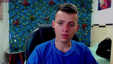 R E N E  online show from February 18, 4:15 am