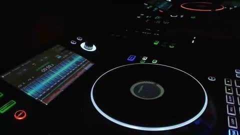 Snapshot of reticuli chatting on February 24, 3:23 am GearPorn online show from February 24, 3:23 am