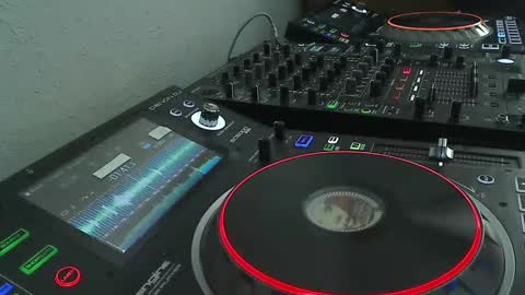 Snapshot of reticuli chatting on September 15, 4:08 pm GearPorn online show from September 15, 4:08 pm