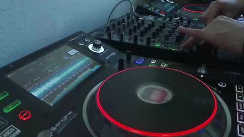 Snapshot of reticuli chatting on March 2, 2:36 pm GearPorn online show from March 2, 2:36 pm