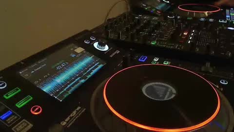 Snapshot of reticuli chatting on January 17, 2:29 am GearPorn online show from January 17, 2:29 am