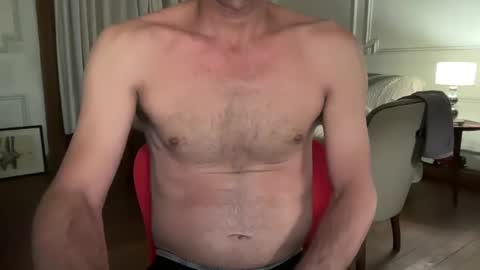 Snapshot of revoiralynch chatting on January 6, 4:04 am SonnyXXX online show from January 6, 4:04 am